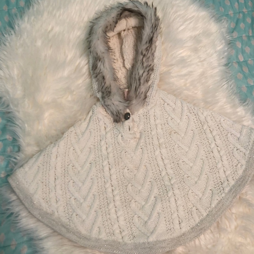 12-18 month shawl only like new